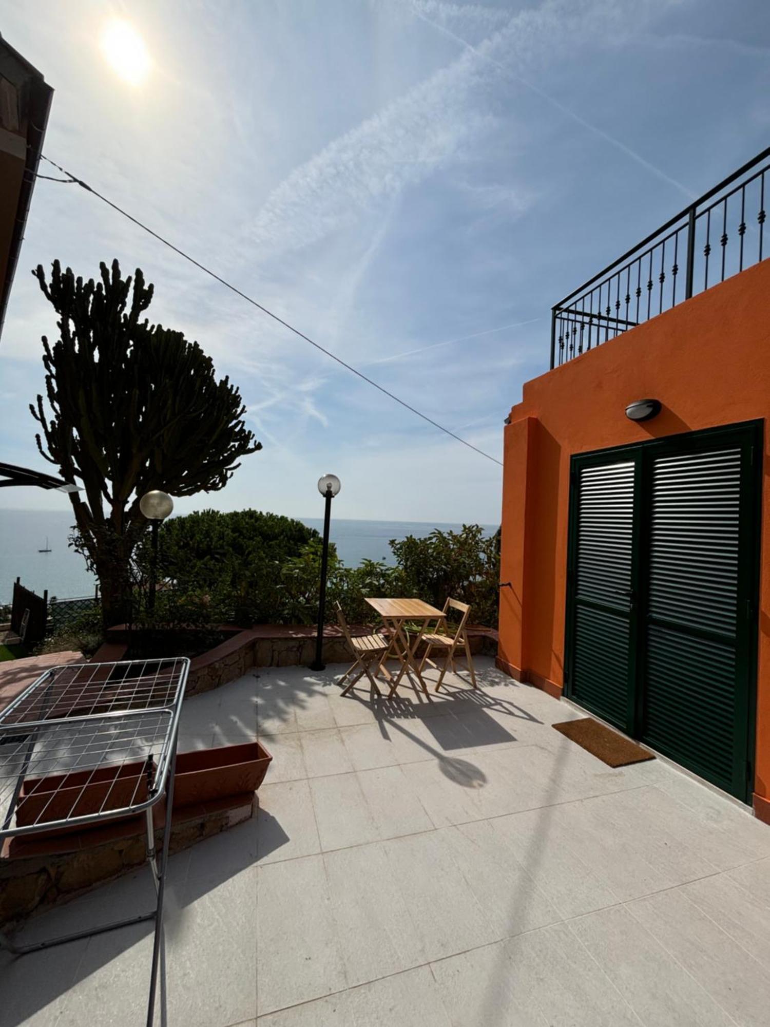 Il Giardino Del Mare Apartment Ventimiglia Exterior foto